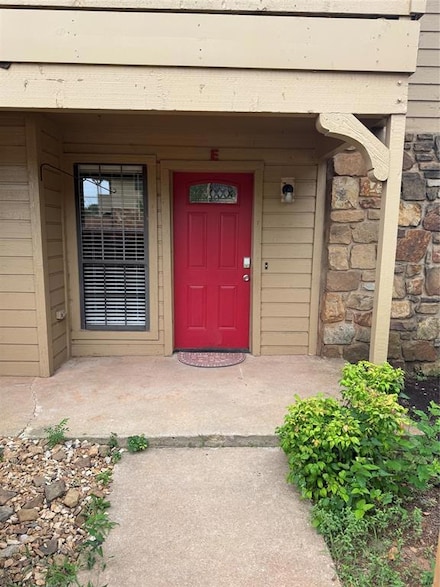 14321 N Pennsylvania Ave Unit 19E, Oklahoma City, OK 73134