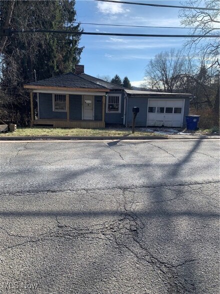 1896 Anderson Blvd, East Liverpool, OH 43920
