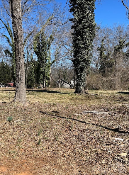 630 Hackett St, Statesville, NC 28677