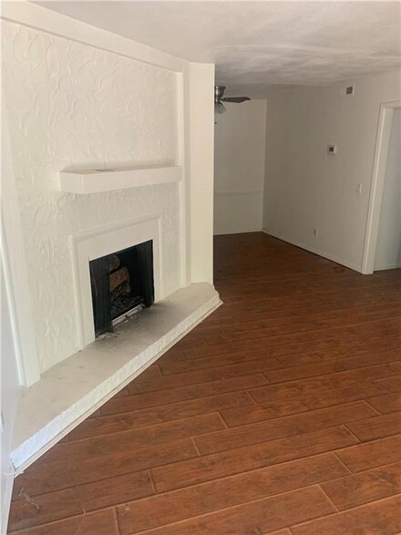 6032 NW Expressway Unit C, Oklahoma City, OK 73132