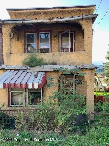 1714 Prospect Ave, Scranton, PA 18505