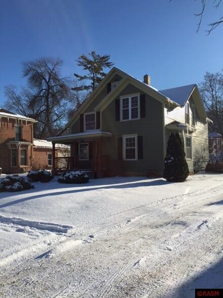 321 S 2nd St Unit 321 S. Second St., Le Sueur, MN 56058