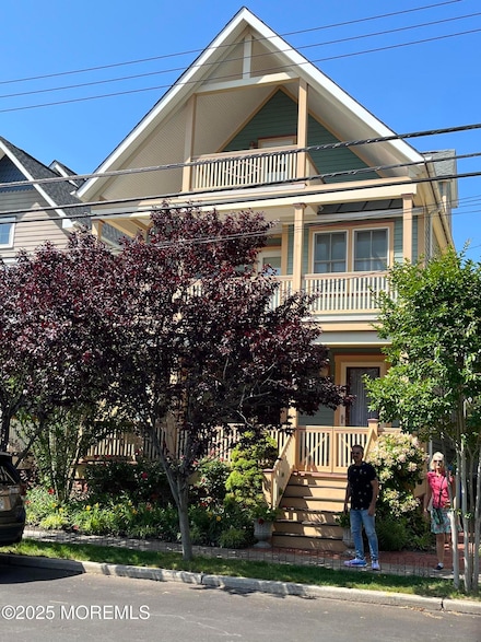 73 Clark Ave, Ocean Grove, NJ 07756