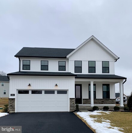 1314 Steeple Run Dr, Quakertown, PA 18951