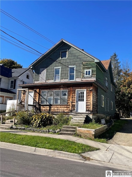 168 Barrett Ave, Jamestown, NY 14701