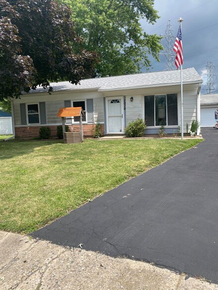 1016 Rio Vista Ct, Lafayette, IN 47905