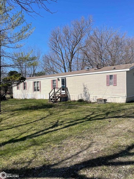 2538 Unicorn Ave, Fairfield, IA 52556
