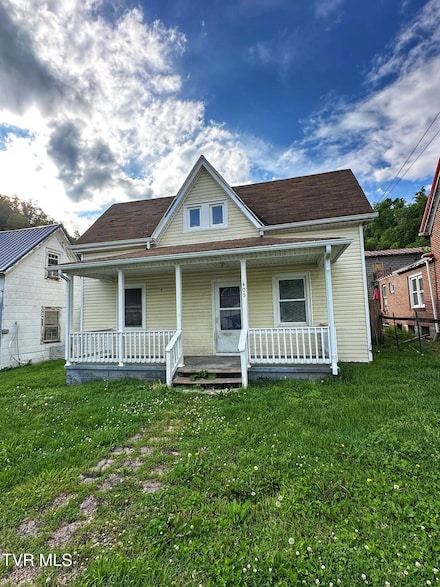 405 W Main St, Saltville, VA 24370