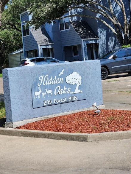 209 Forest Hills, Rockport, TX 78382