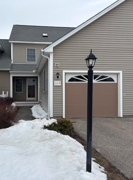 225 Belknap Dr Unit C, Pembroke, NH 03275