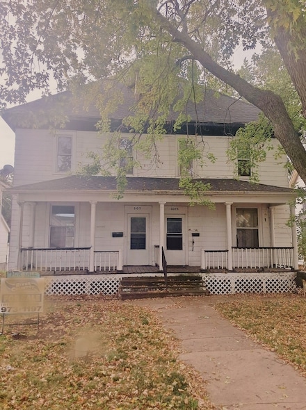 507 6th Ave, Sterling, IL 61081
