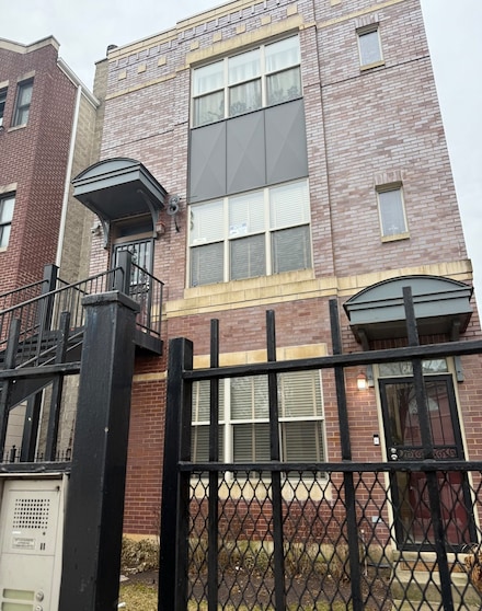 2155 W Warren Blvd Unit 1, Chicago, IL 60612