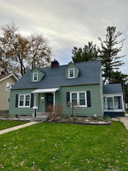 1704 S Warner St, Bay City, MI 48706