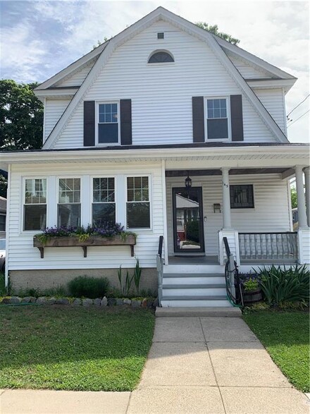 145 Nelson St, Providence, RI 02908