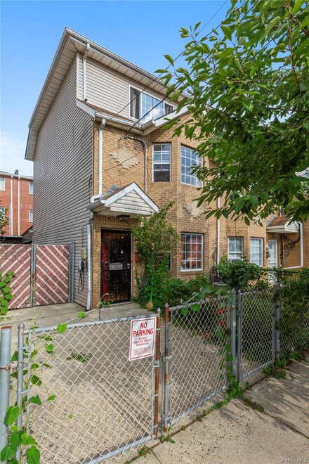 84-39 130th St, Jamaica, NY 11415