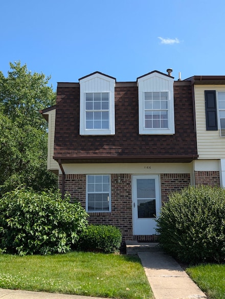 1166 Pomona Dr, Champaign, IL 61822