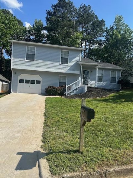 851 Shore Dr, Lithonia, GA 30058