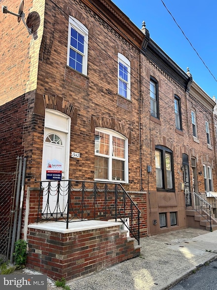 1942 S Bouvier St, Philadelphia, PA 19145
