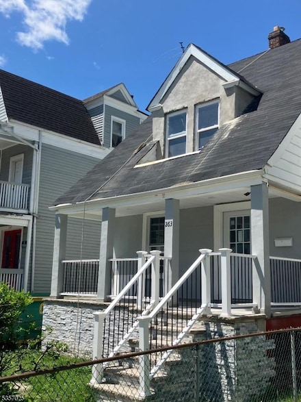 263 Halsted St, East Orange, NJ 07018