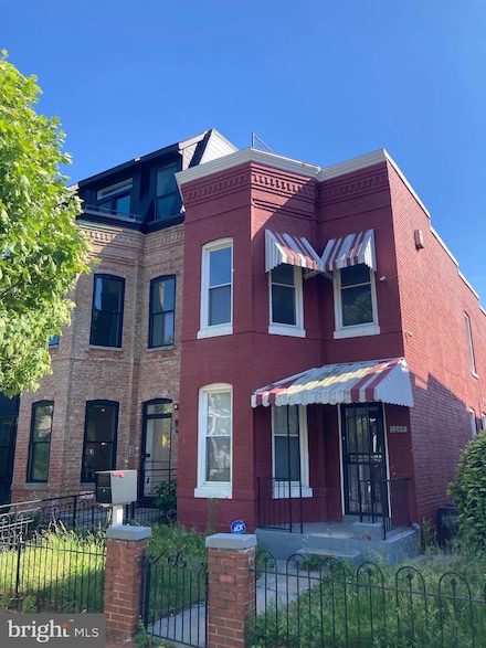 1249 Morse St NE, Washington, DC 20002