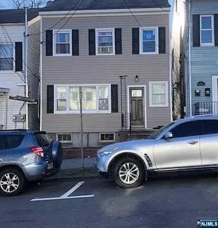 11 Brown Ave, Prospect Park, NJ 07508