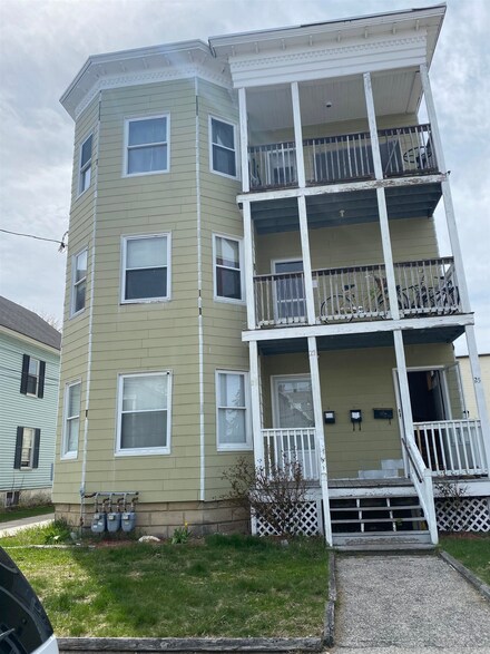 25 Columbus St, Manchester, NH 03102
