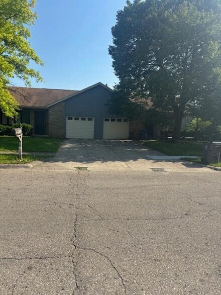 6343 Birchview Dr S Unit 6343-6345, Reynoldsburg, OH 43068
