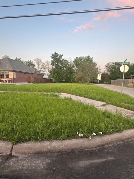 TBD College St, Greenville, TX 75401