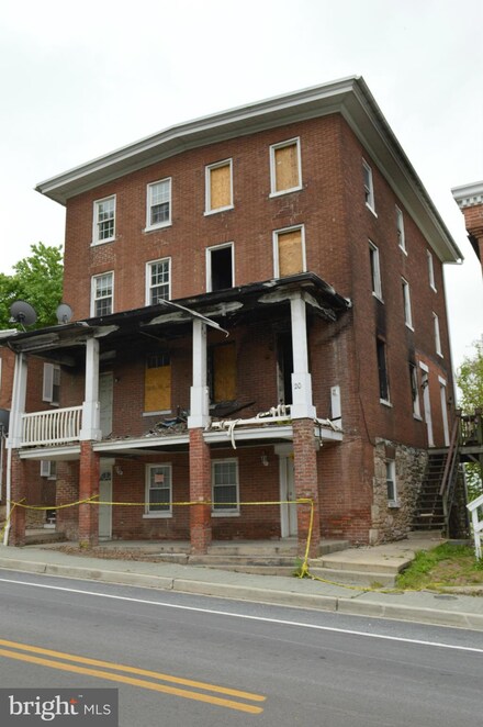 20 S Main St, Union Bridge, MD 21791
