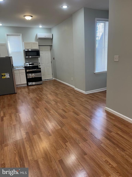 3637 N 19th St, Philadelphia, PA 19140