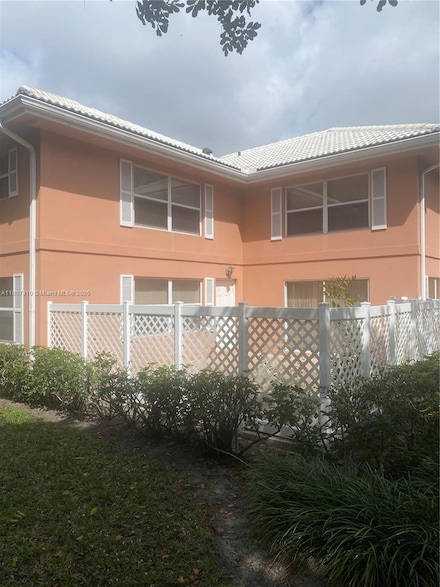 3107 Kingston Ct Unit 1C, West Palm Beach, FL 33409