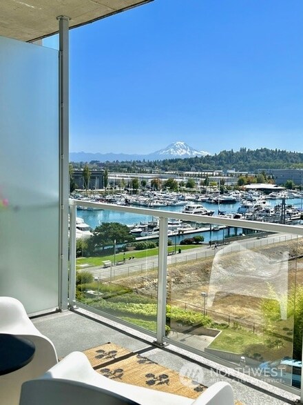 1515 Dock St Unit 623, Tacoma, WA 98402