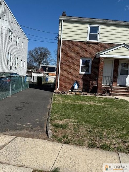 1106 Walnut St, Linden, NJ 07036