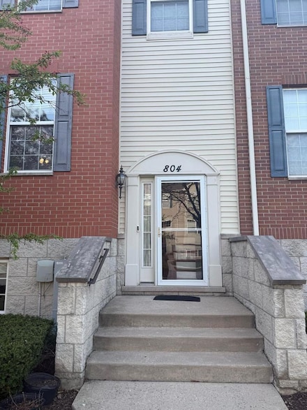 804 Lewisburg Ln Unit 3303, Aurora, IL 60504