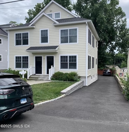 89 View St W Unit 1, Greenwich, CT 06830