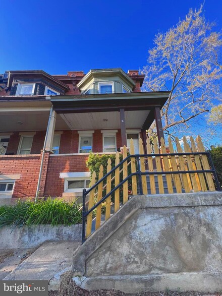 622 E 33rd St, Baltimore, MD 21218