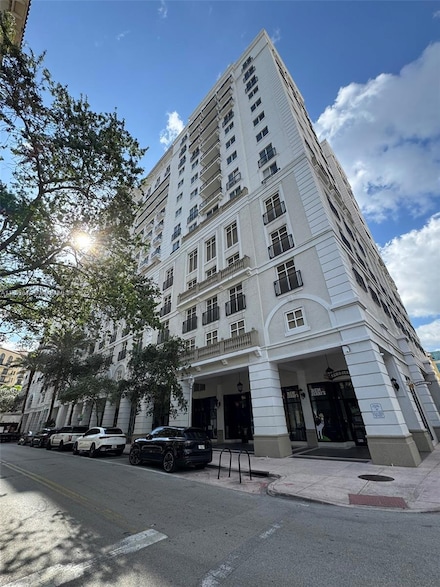 10 Aragon Ave Unit 717, Coral Gables, FL 33134