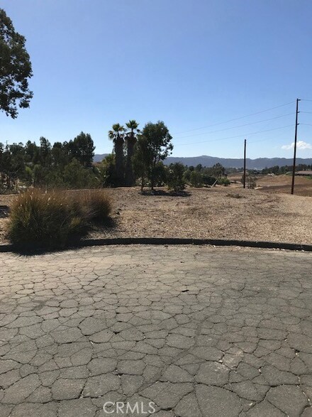 0 La Sombra Ct, Temecula, CA 92591