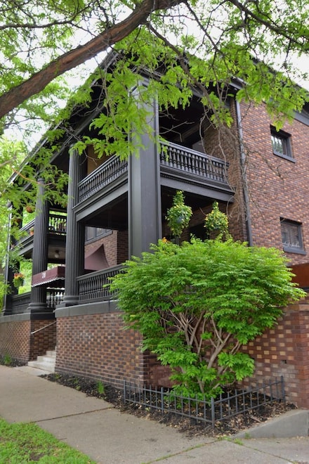 28 Saint Albans St N Unit 4N, Saint Paul, MN 55104