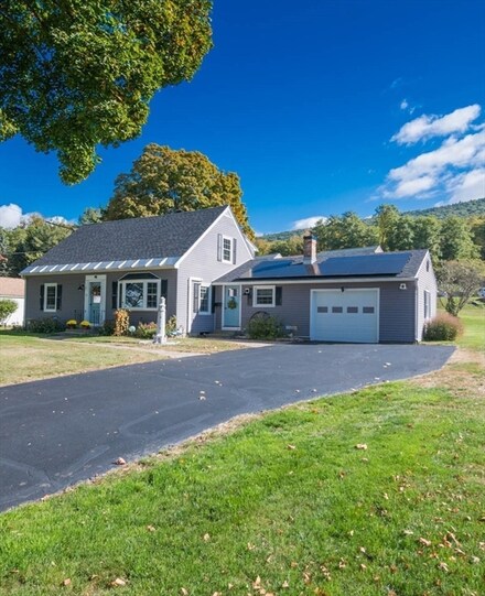 53 Maple St, Shelburne Falls, MA 01370