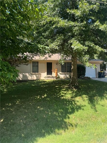 3600 NE 82nd St, Kansas City, MO 64119