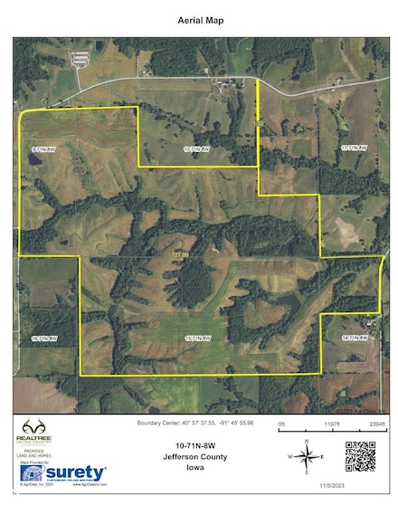 2432 Wintergreen Blvd, Lockridge, IA 52635