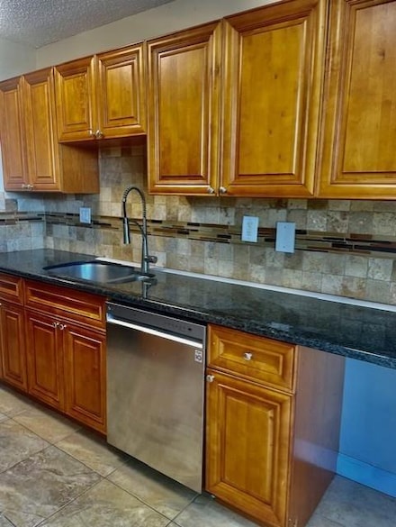 3590 Blue Lake Dr Unit 101, Pompano Beach, FL 33064