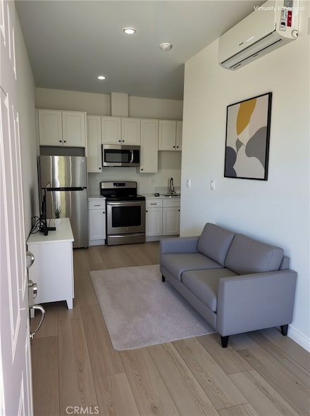 14317 Herron St, Los Angeles, CA 91342