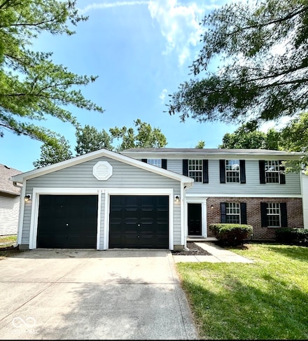 6839 Antelope Dr, Indianapolis, IN 46278