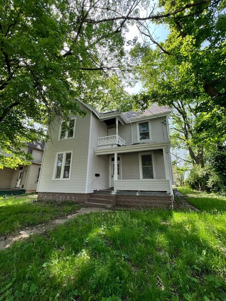 407 Dunn St, Cincinnati, OH 45215