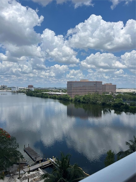 5099 NW 7th St Unit 1005, Miami, FL 33126