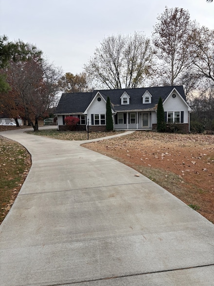 279 Saint Blaise Rd, Gallatin, TN 37066