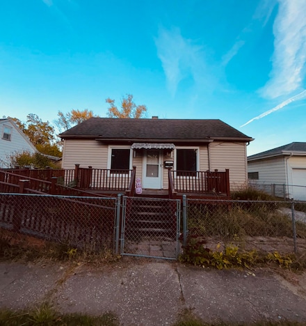 1079 Hurd Ave, Benton Harbor, MI 49022