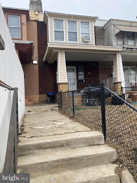 3526 Kip St, Philadelphia, PA 19134